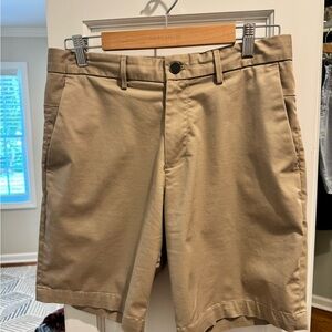 Banana Republic Tan Flat Front Shorts Classic Style
